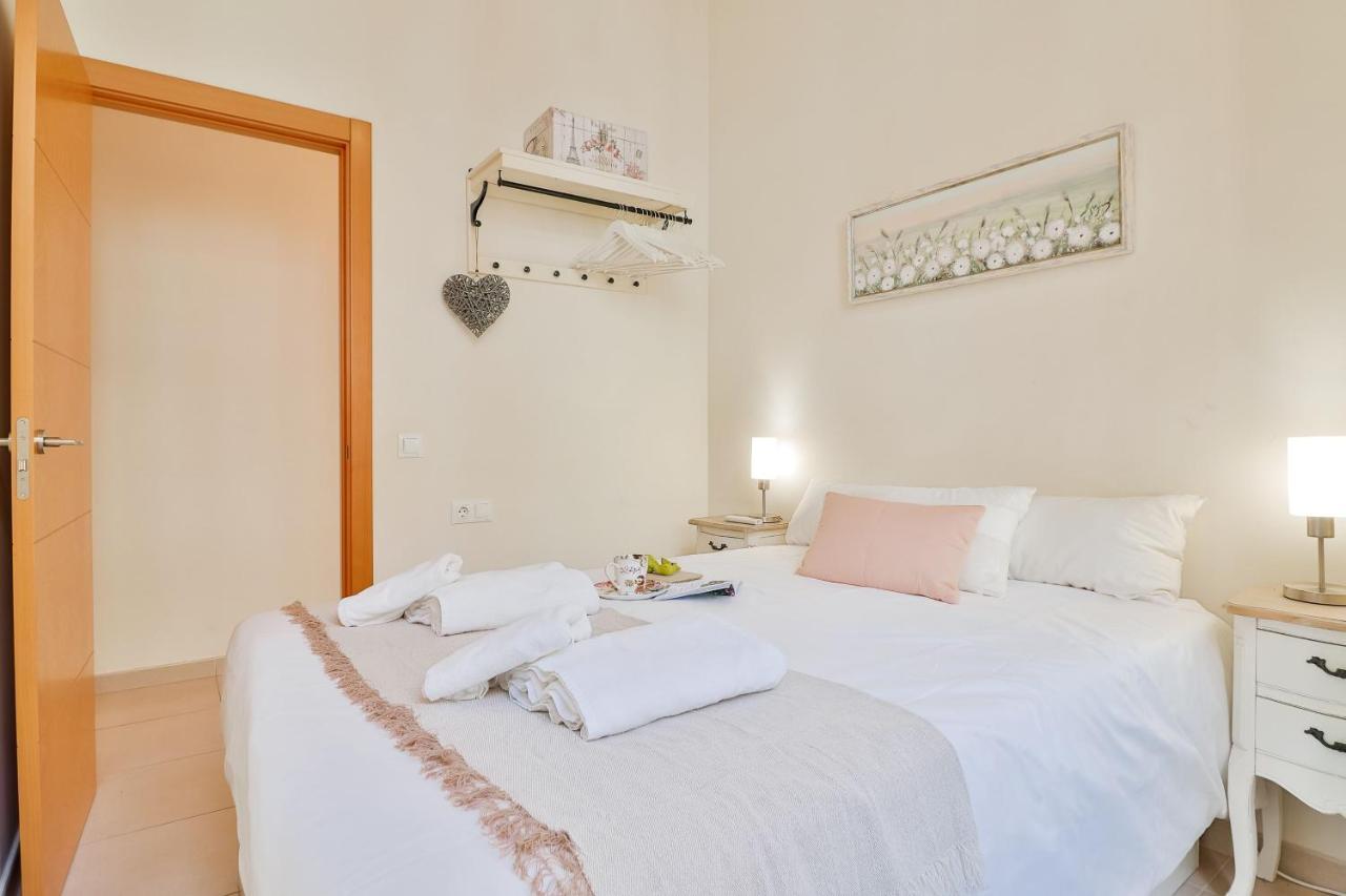 Flat 2 Bedrooms In The Center *