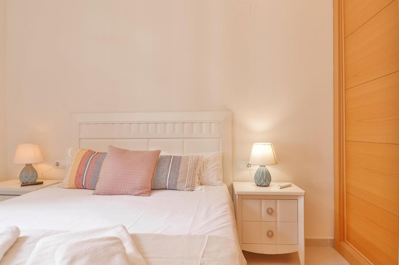 Flat 2 Bedrooms In The Center Appartement *